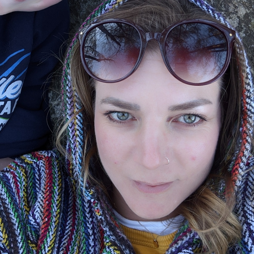 Meet your Posher, Deborah